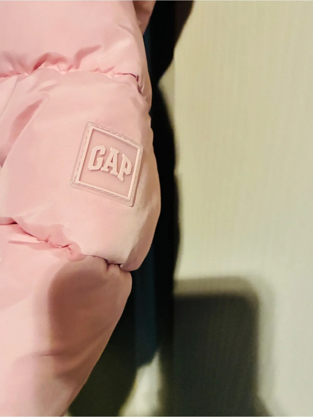 GAP Baby Toddler Girl Pink Puffer Coat Jacket with Hood. 18-24M. Fall. Winter.